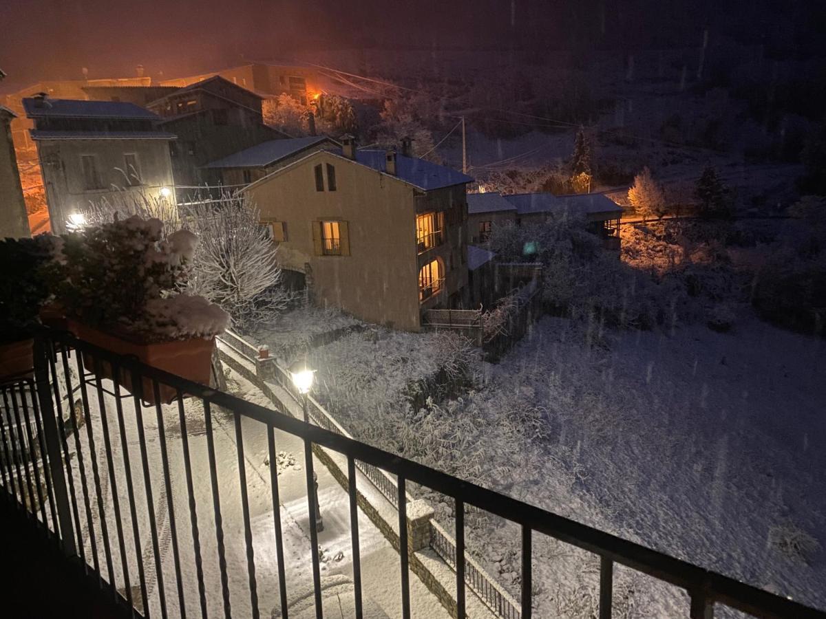 La Fusteria Del Casat Apartment Sarroca de Bellera Екстериор снимка