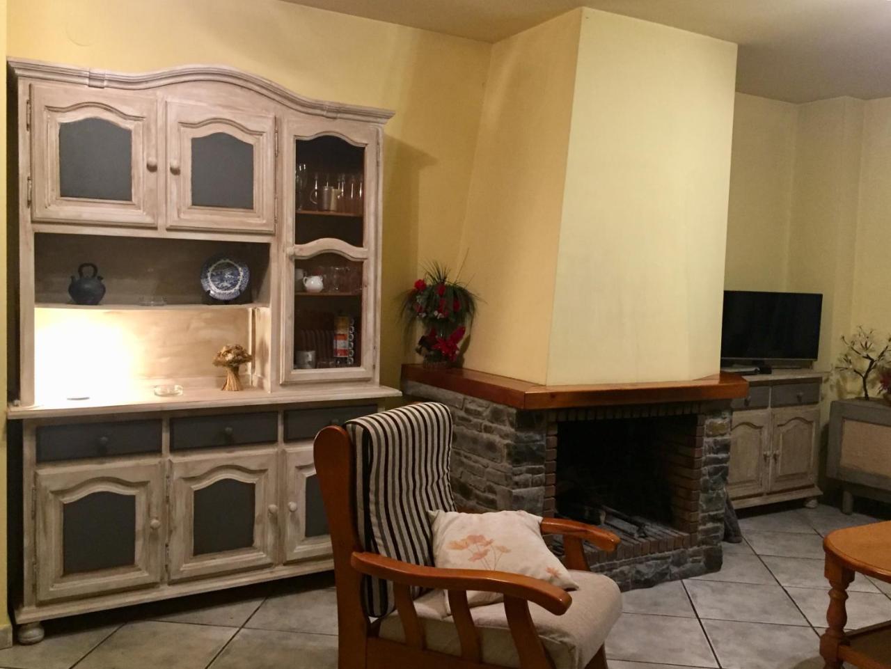La Fusteria Del Casat Apartment Sarroca de Bellera Екстериор снимка